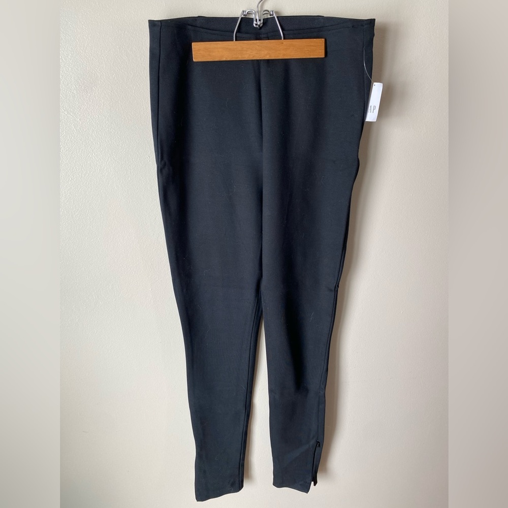 Gap straight leg pants NWT